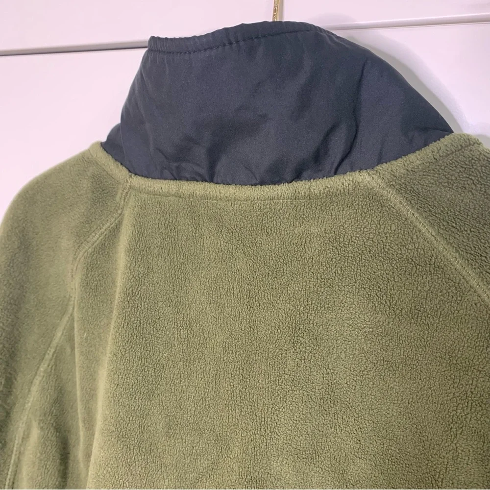 Men’s Nike Large Front Pocket Sweatshirt